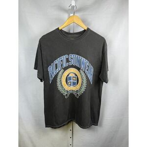 Pacific Sunwear PacSun Vintage Crest T-Shirt Men's Size Medium